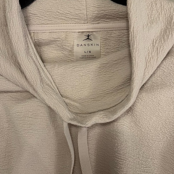 Danskin Textured Cream Hoodie - Picture 2 of 3
